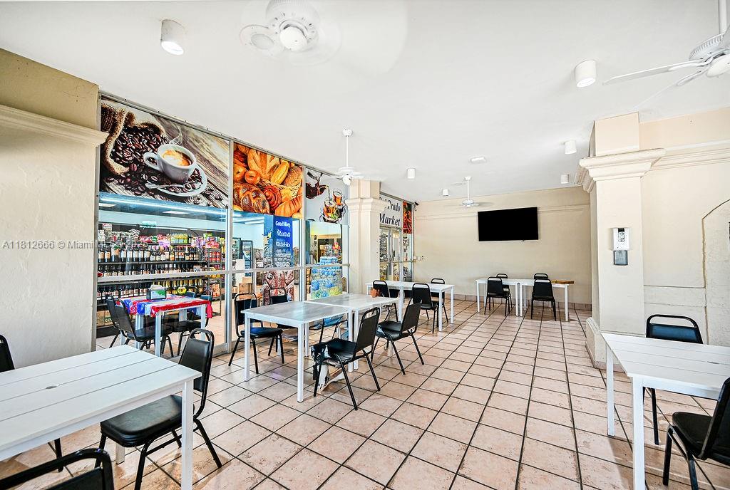 DEL PRADO MARINA - Residential