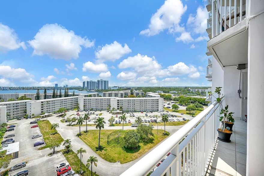 Don’t miss this spacious 2 bed / 2 bath unit at El Prado in the heart of Aventura. Features include an open kitchen, 1 assigned parking space, two balconies, and a flexible space perfect for a den or office. Full-service waterfront building with resort-style amenities: two pools, tennis court, gym, marina, BBQ area, beauty salon, mini market, and 24-hour gated security. Ideally located near Aventura Mall, beaches, top restaurants, and shopping. A great opportunity to enjoy comfort, convenience, and vibrant community living.