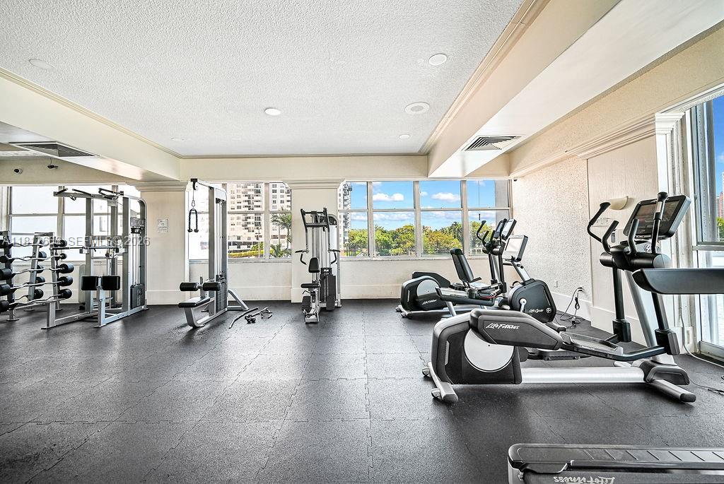 DEL PRADO MARINA - Residential