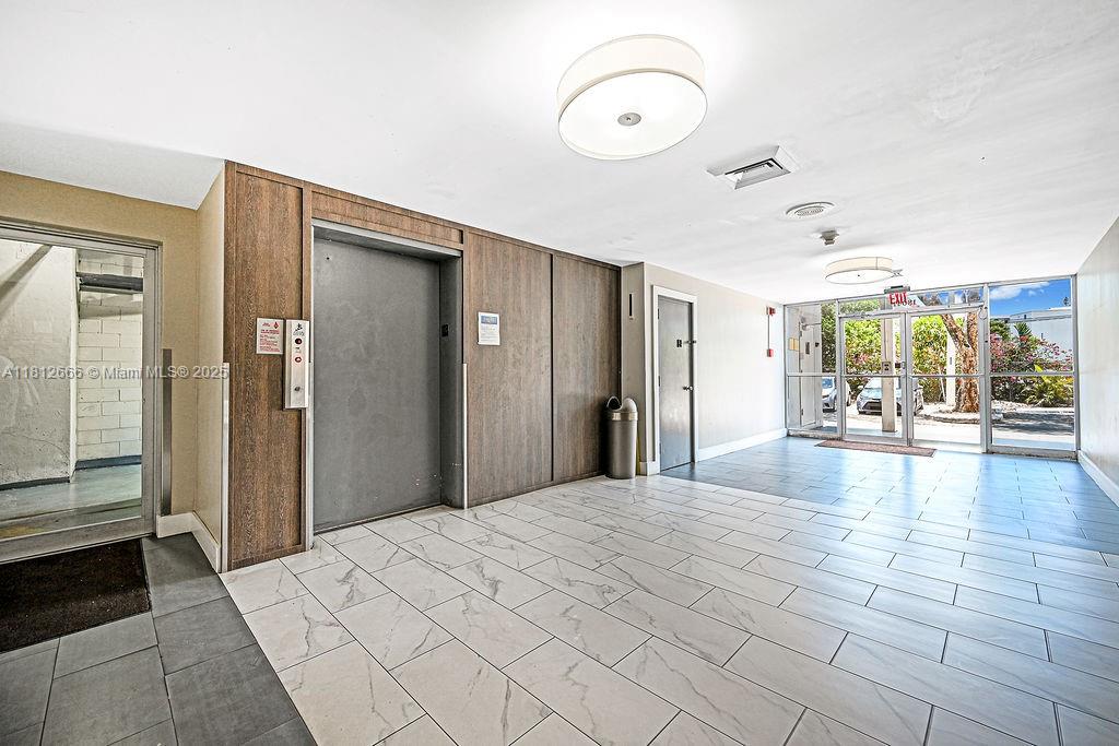 DEL PRADO MARINA - Residential