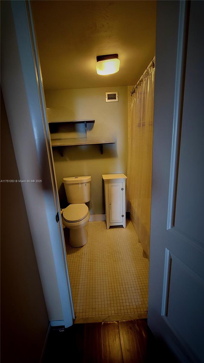 ANDOR PLAZA CONDO - Residential