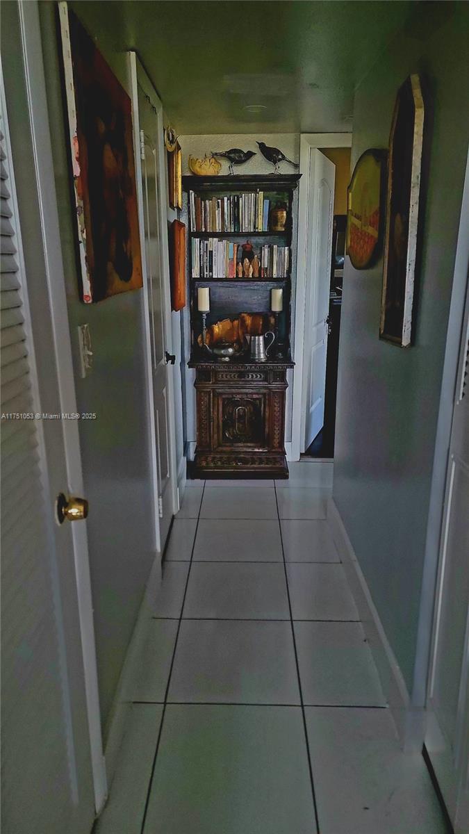 ANDOR PLAZA CONDO - Residential