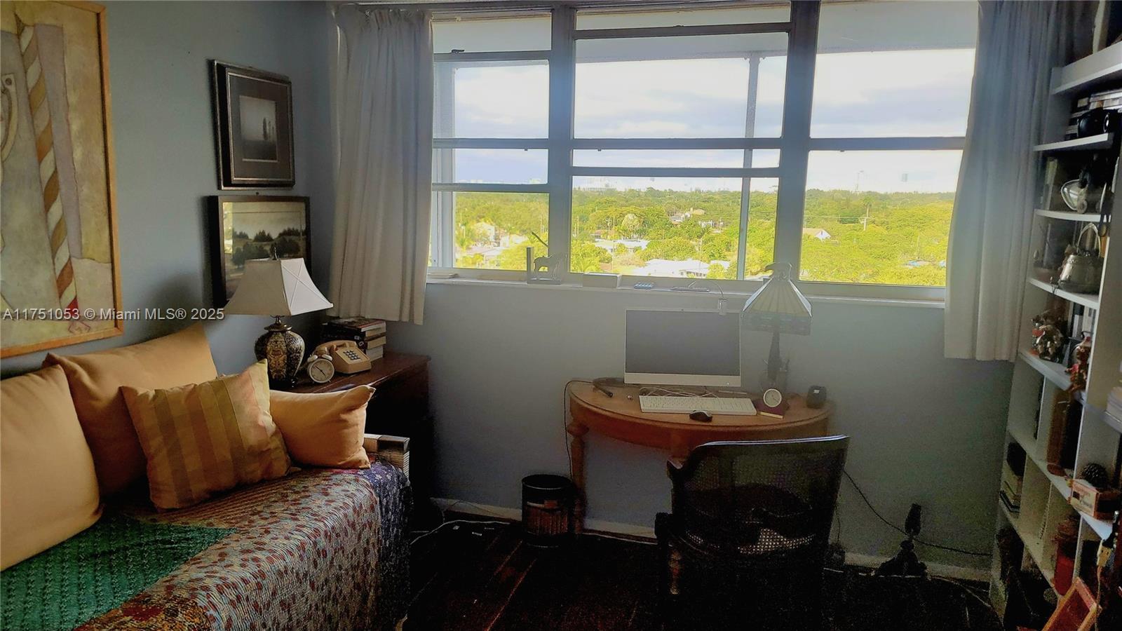 ANDOR PLAZA CONDO - Residential