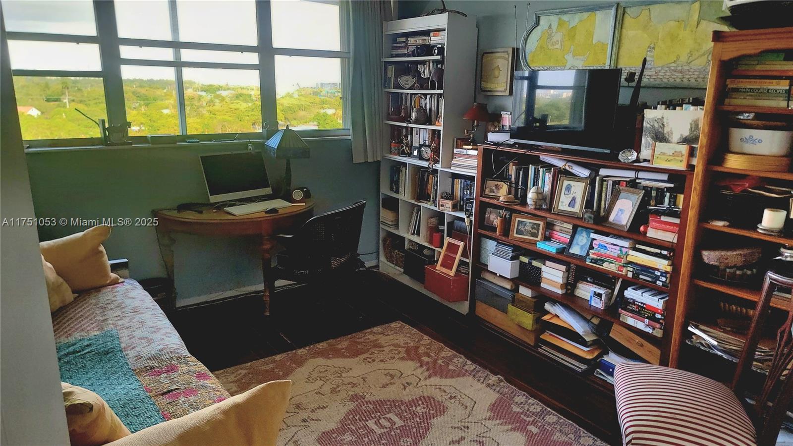 ANDOR PLAZA CONDO - Residential