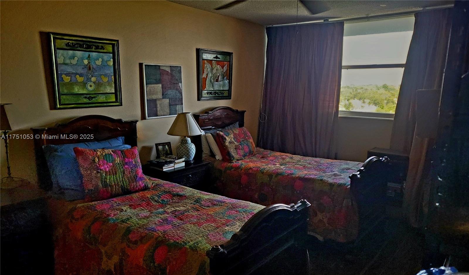 ANDOR PLAZA CONDO - Residential