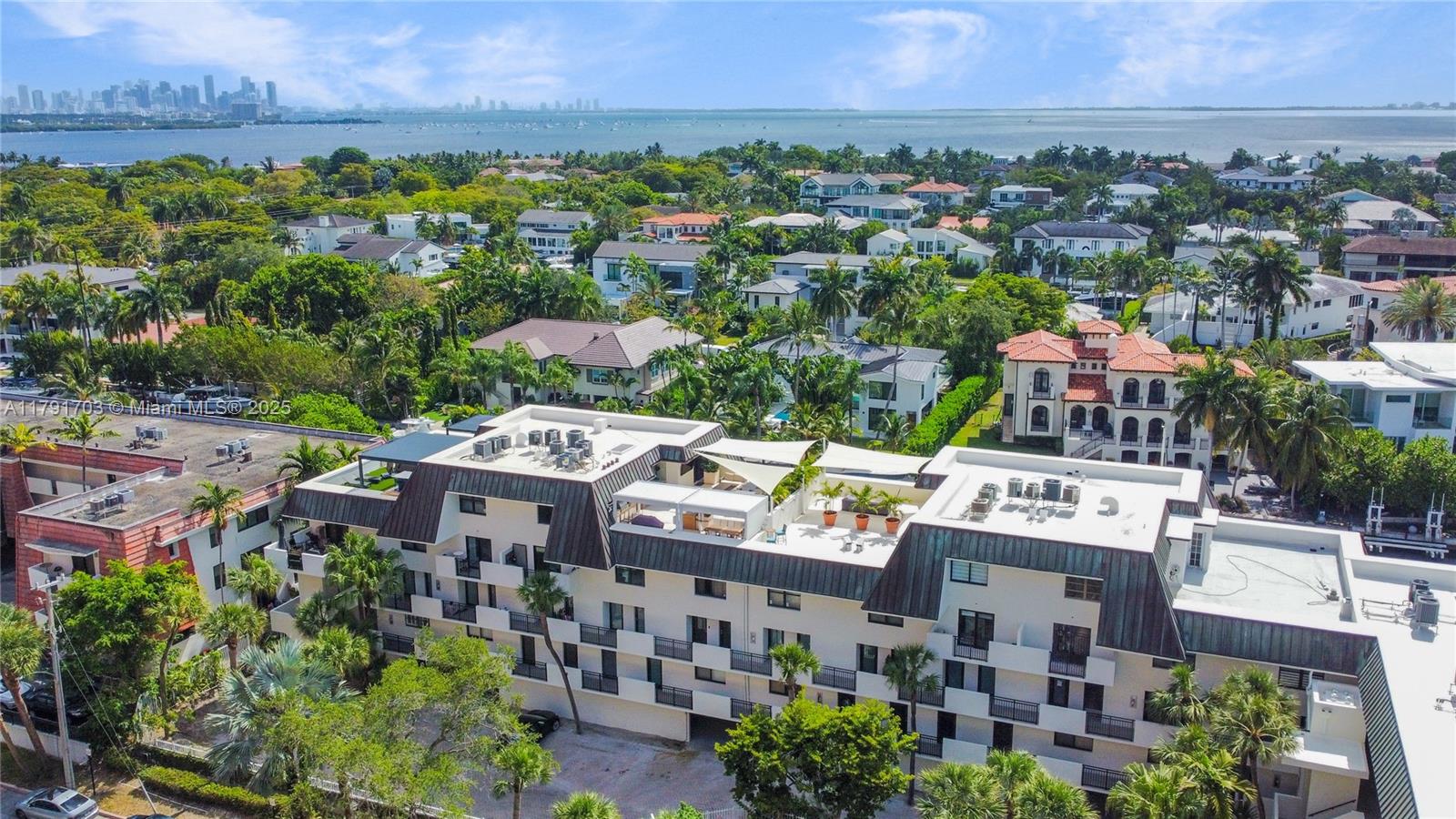 GABLES HARBOUR CONDO APTS - Residential Lease