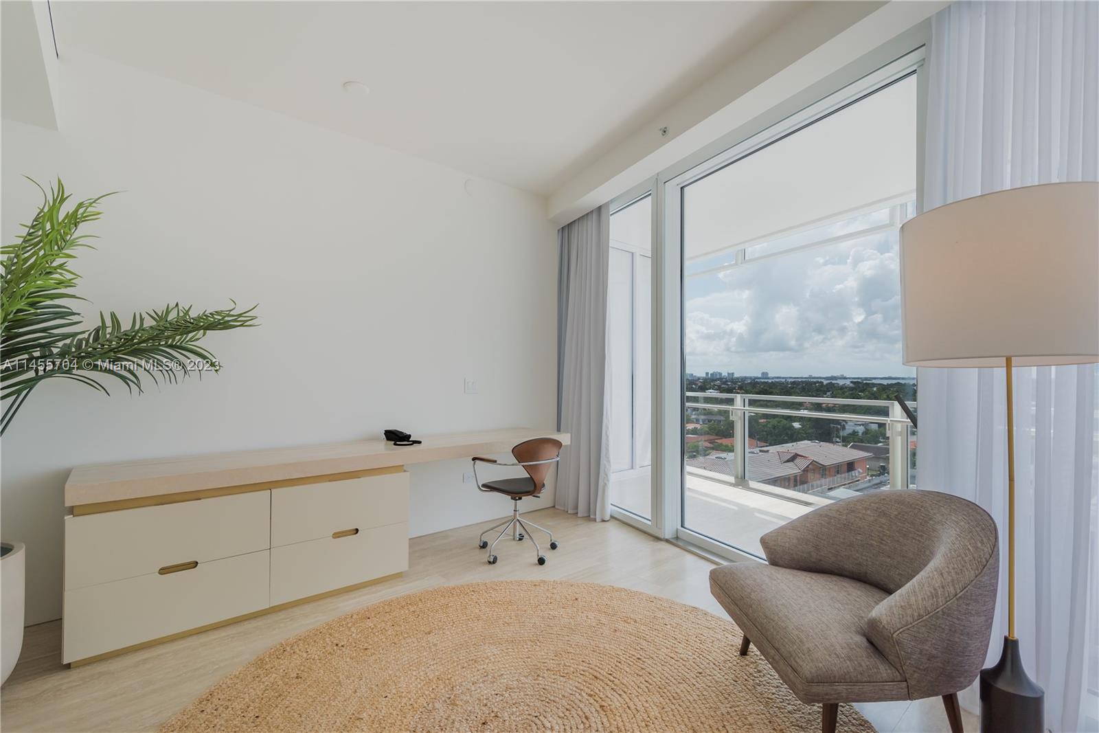 SURF CLUB CONDO - Residential