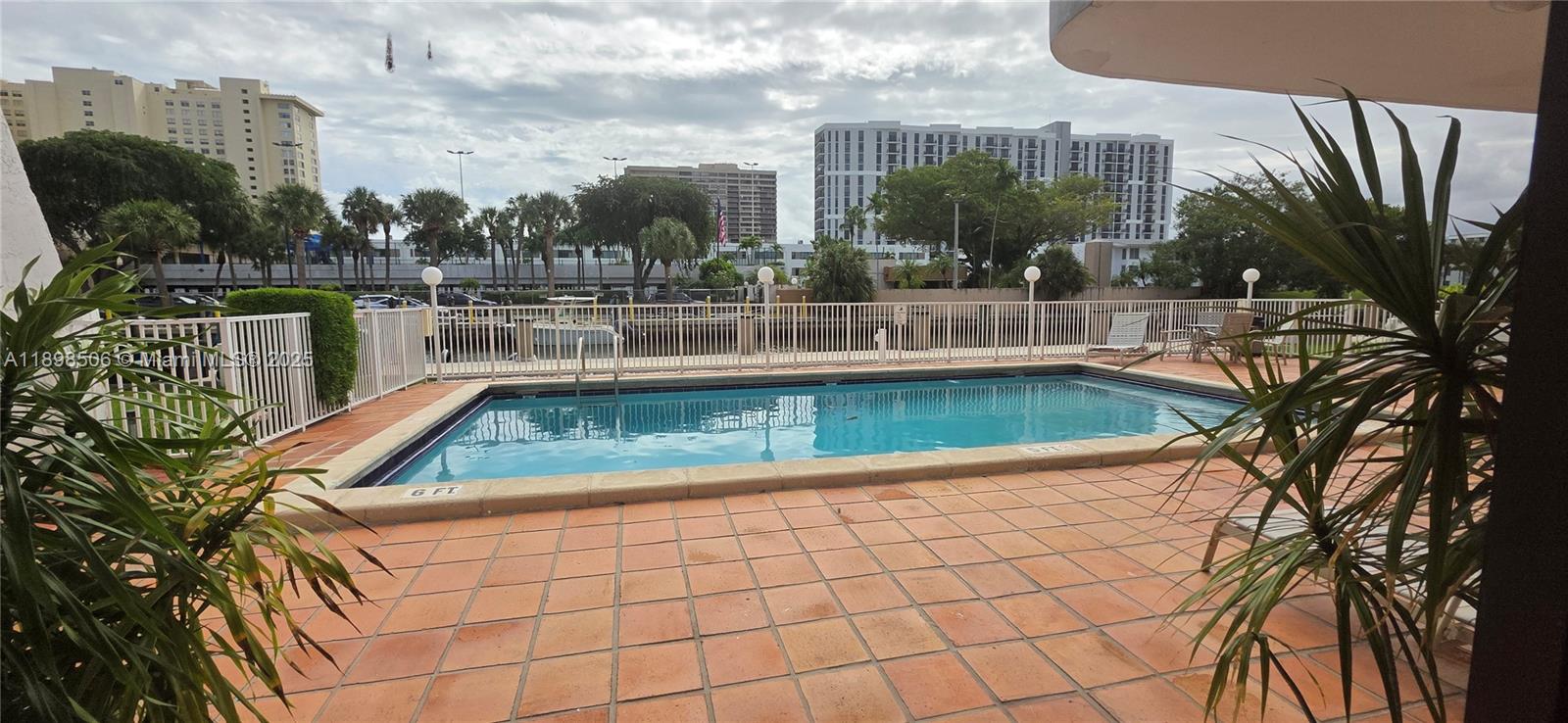 CRICKET CLUBHOUSE CONDO - Residential Lease