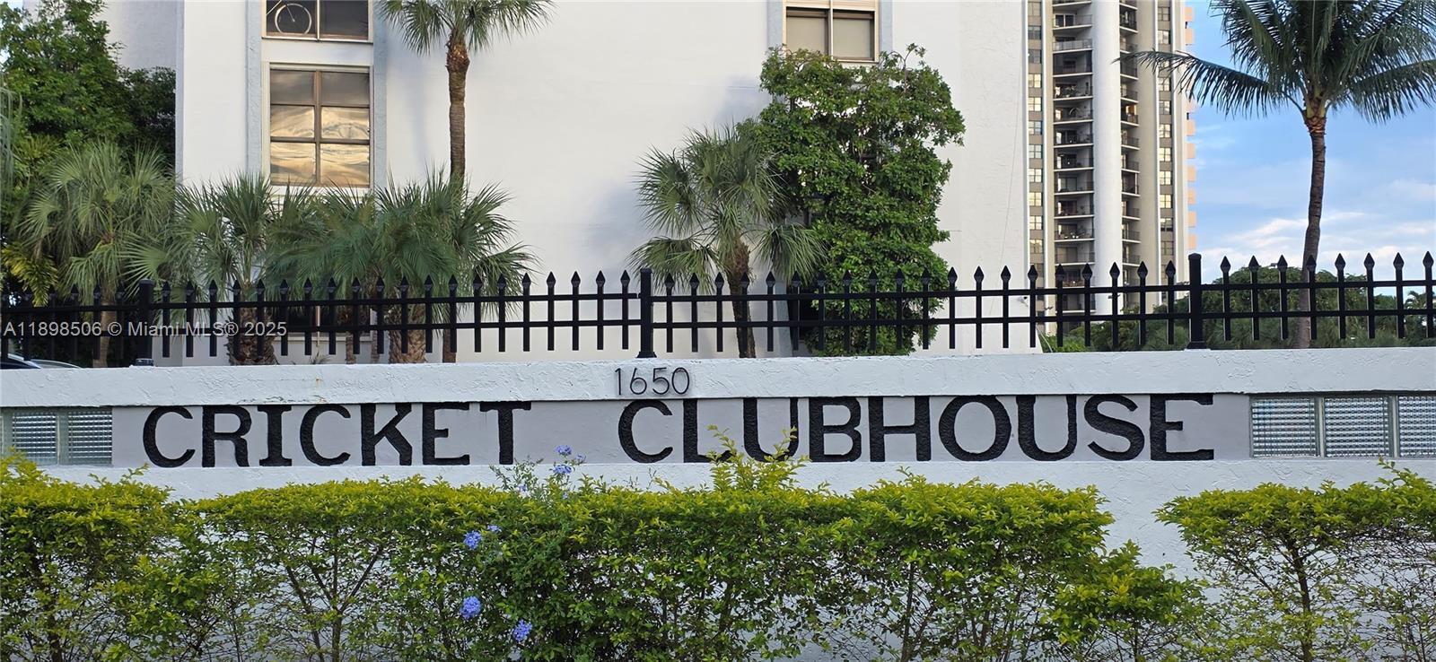 CRICKET CLUBHOUSE CONDO - Residential Lease