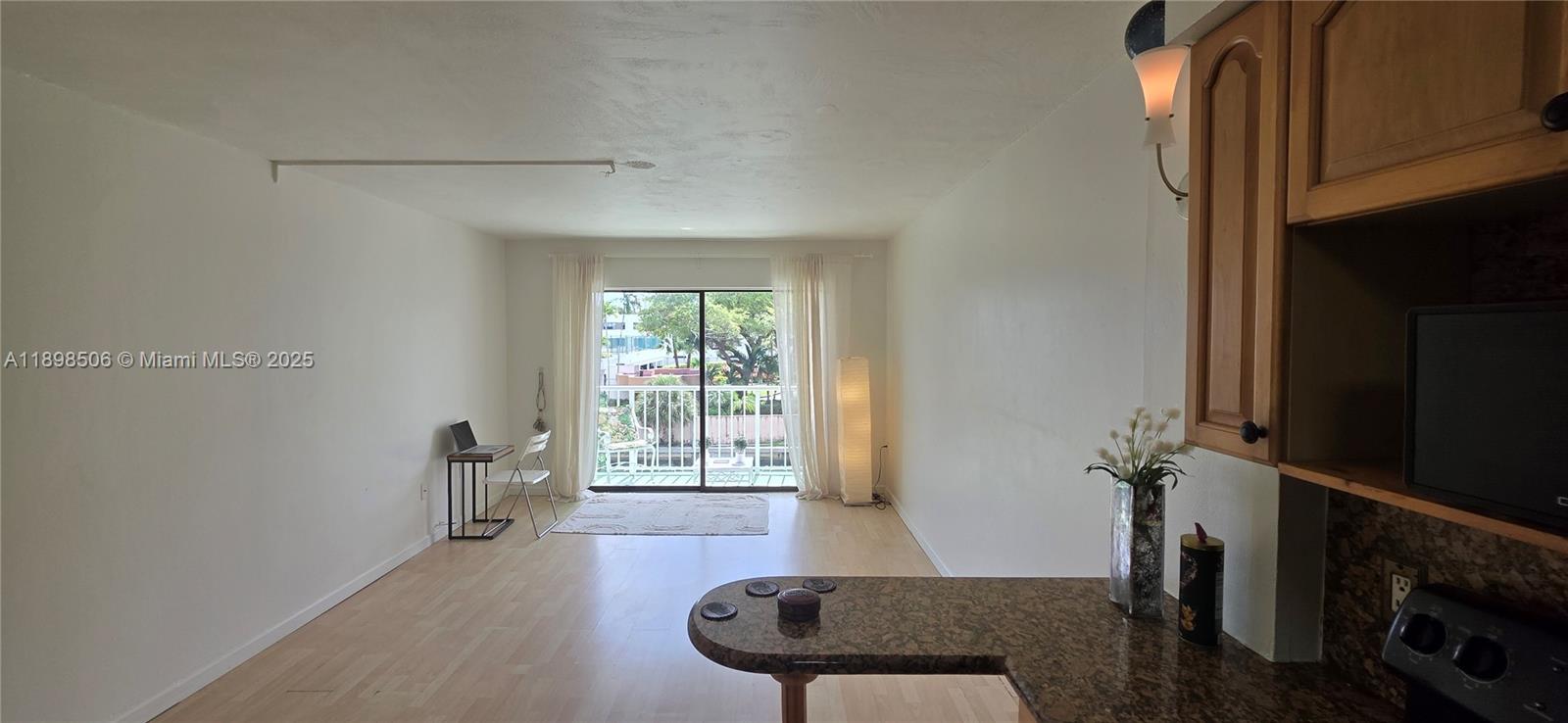 CRICKET CLUBHOUSE CONDO - Residential Lease