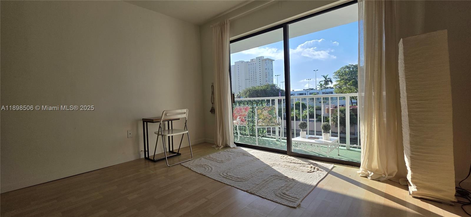 CRICKET CLUBHOUSE CONDO - Residential Lease