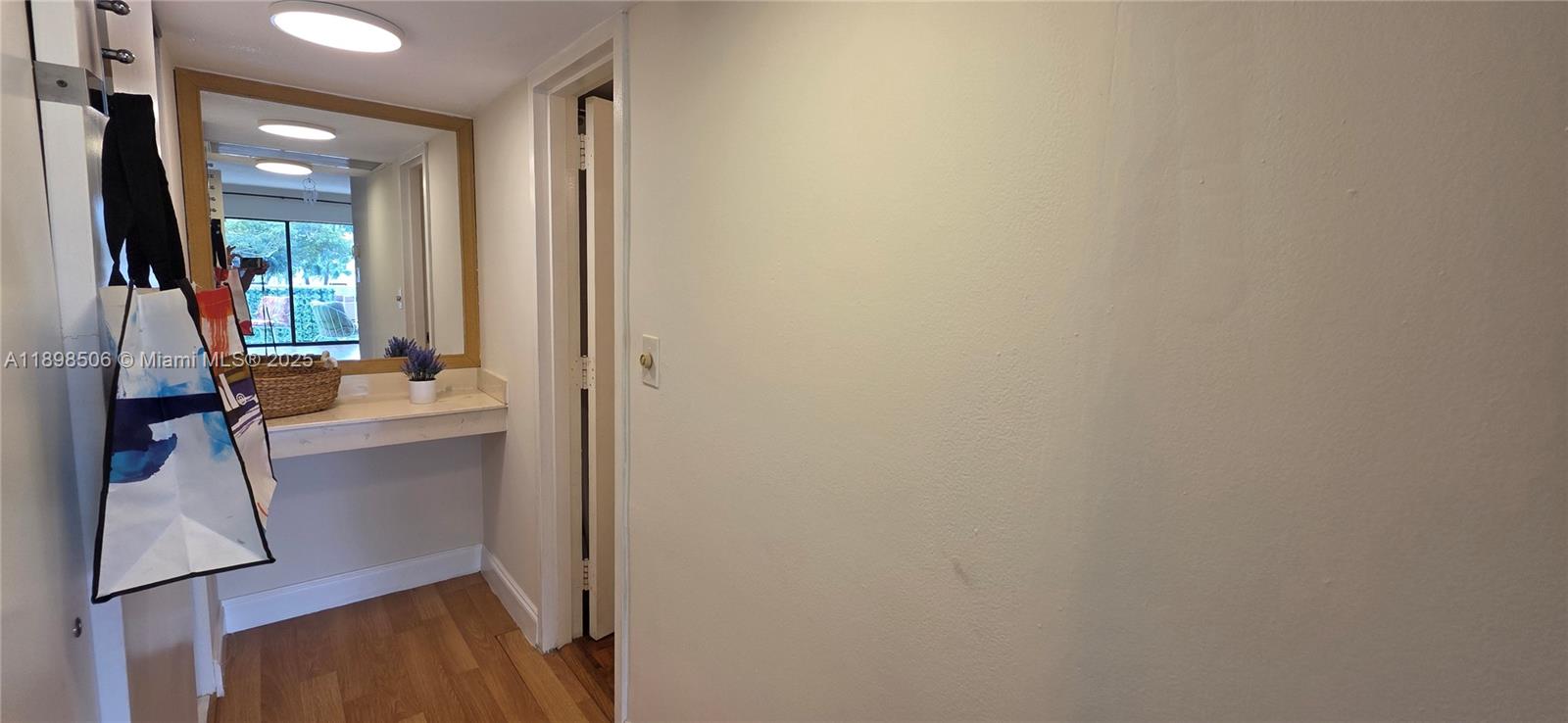 CRICKET CLUBHOUSE CONDO - Residential Lease