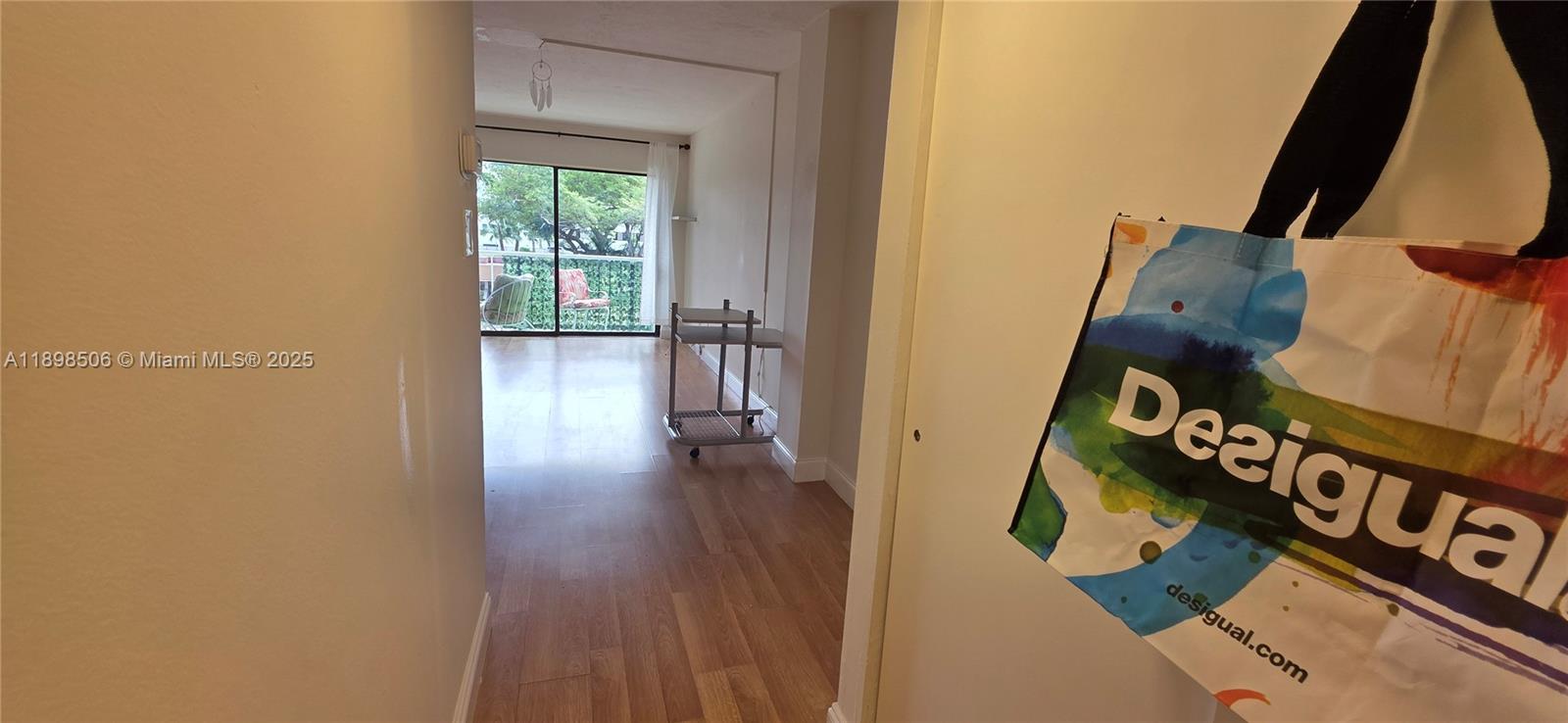 CRICKET CLUBHOUSE CONDO - Residential Lease