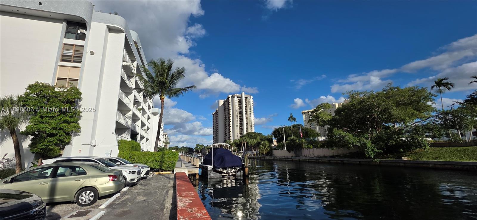 CRICKET CLUBHOUSE CONDO - Residential Lease