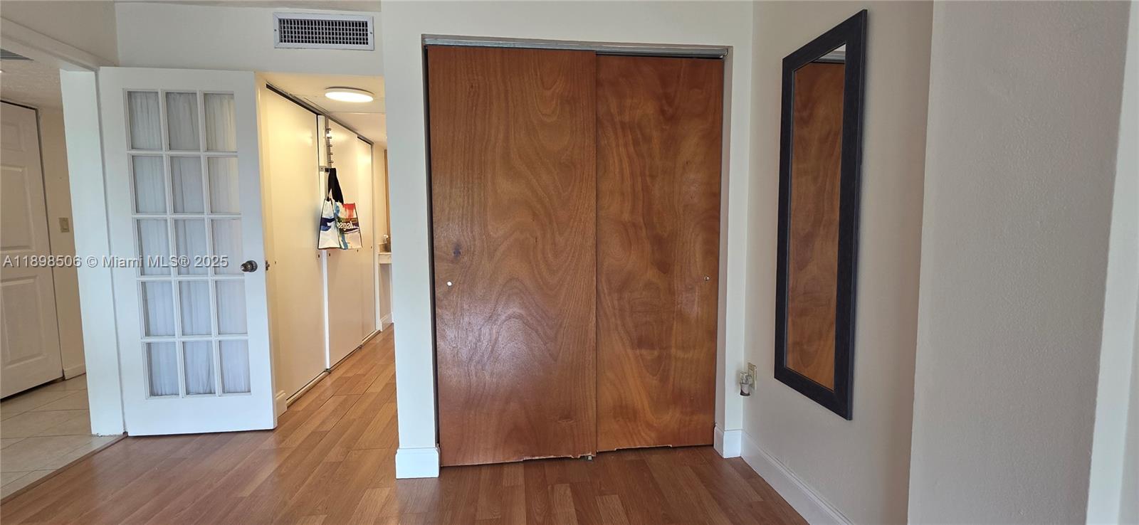 CRICKET CLUBHOUSE CONDO - Residential Lease