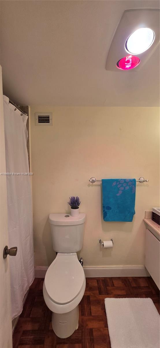 CRICKET CLUBHOUSE CONDO - Residential Lease