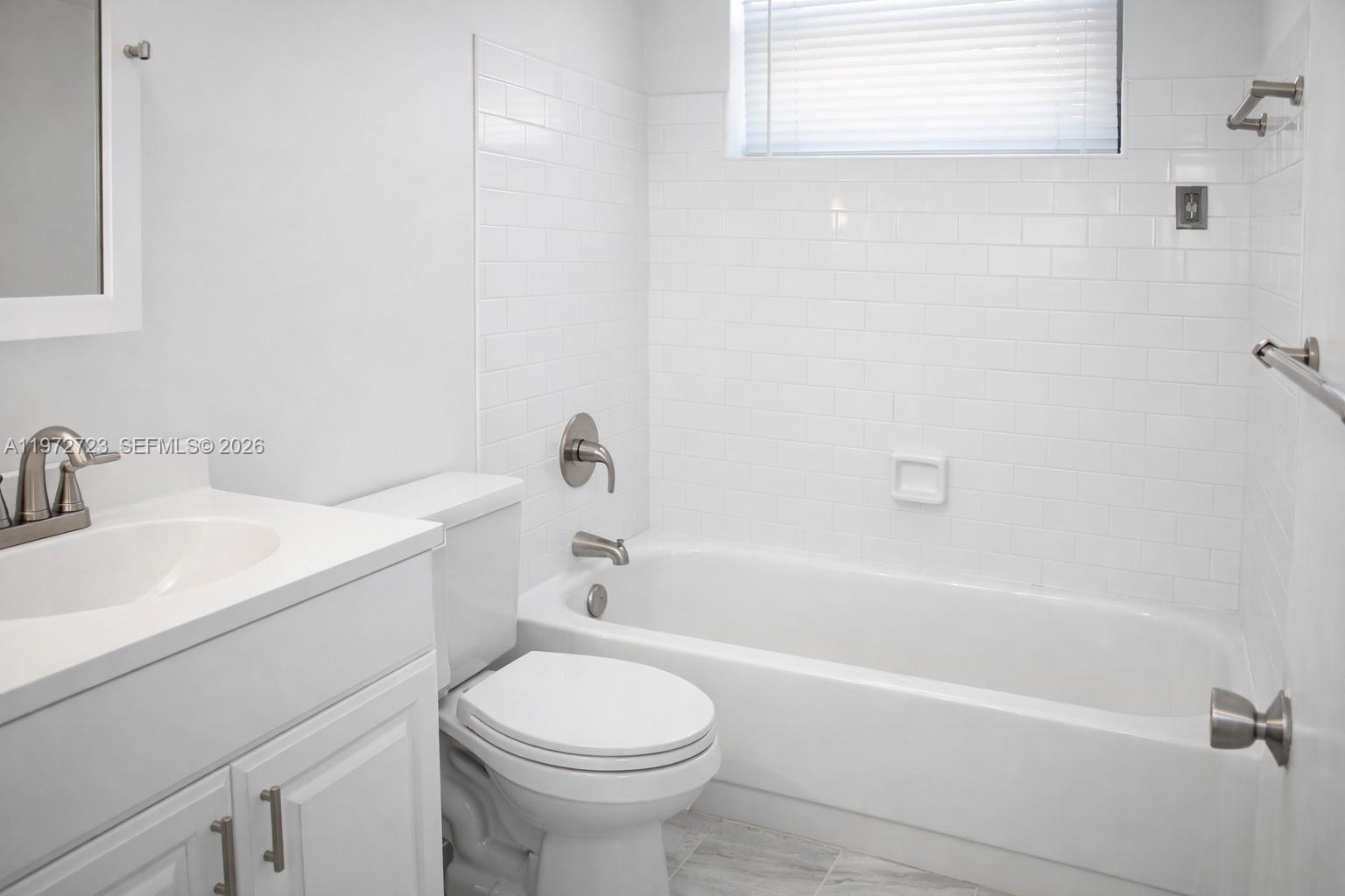 AIRLINE ESTATES UNIT 1 - Residential Income