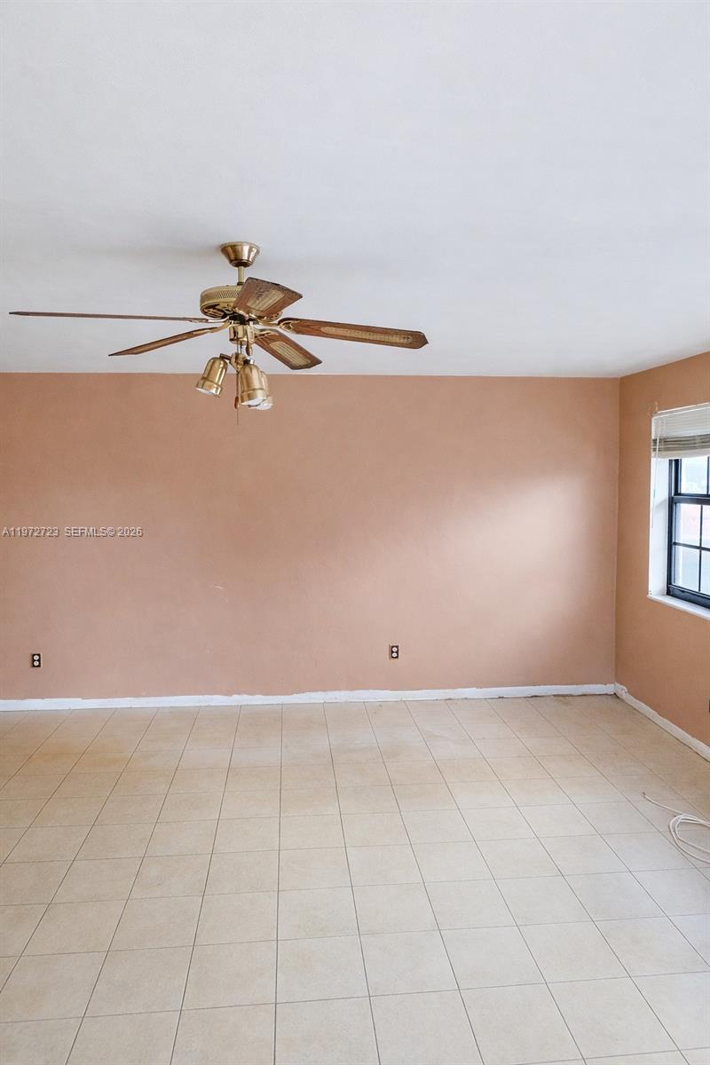 AIRLINE ESTATES UNIT 1 - Residential Income