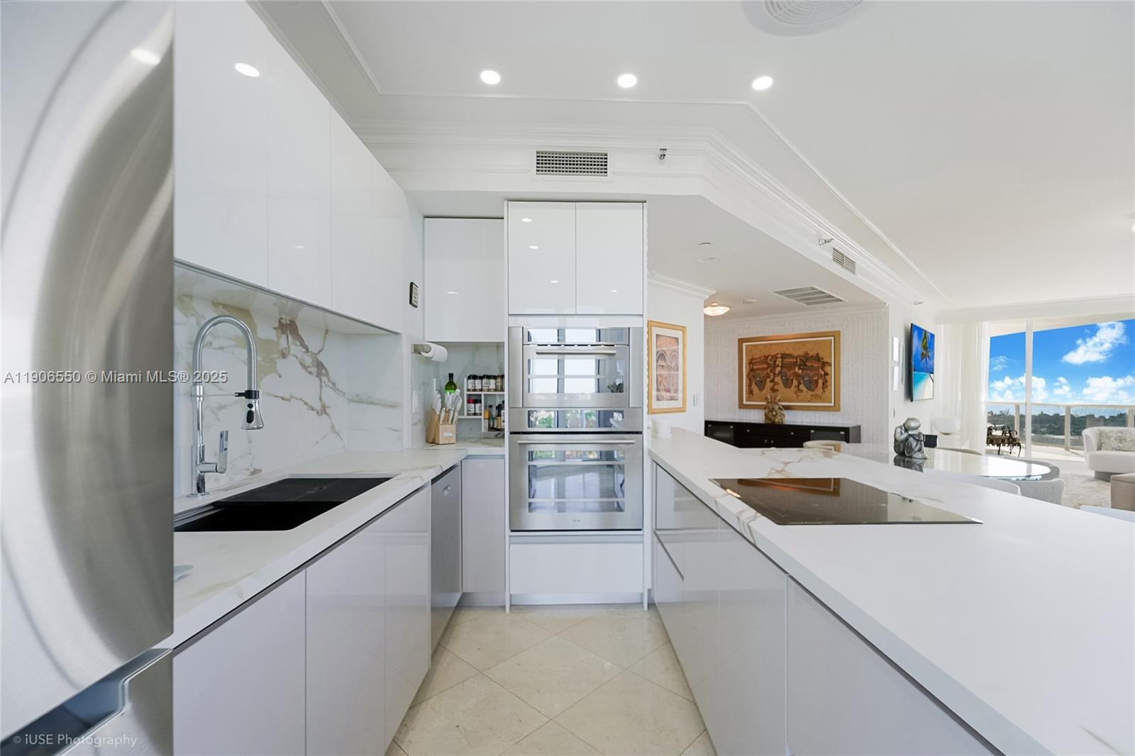 ONE ISLAND PLACE CONDO 1 - Residential