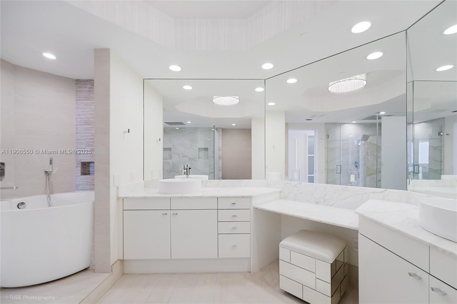 ONE ISLAND PLACE CONDO 1 - Residential