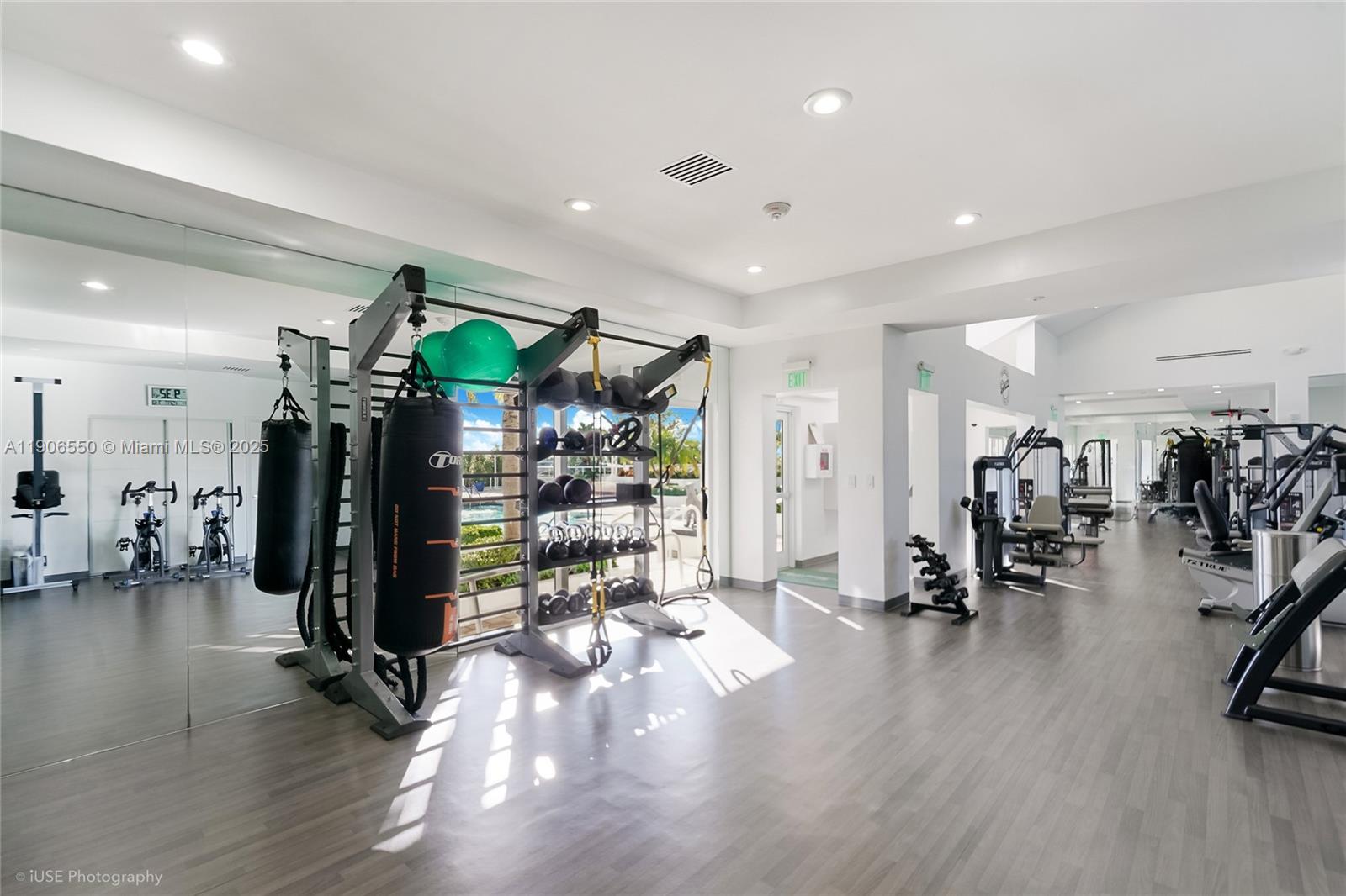 ONE ISLAND PLACE CONDO 1 - Residential