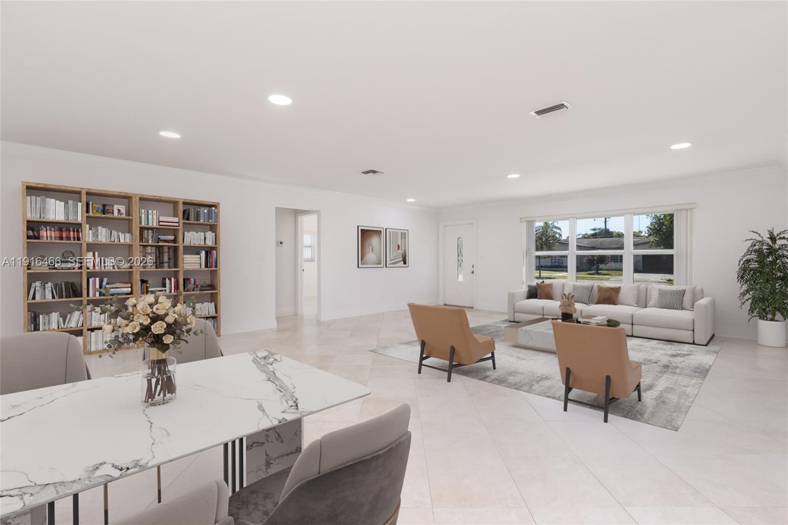 HOLLYWOOD HILLS - Residential