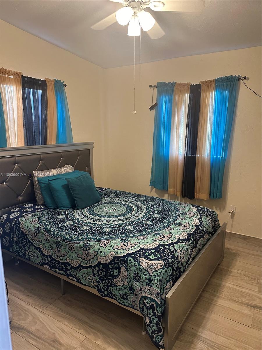 LINCOLN ESTS - Residential