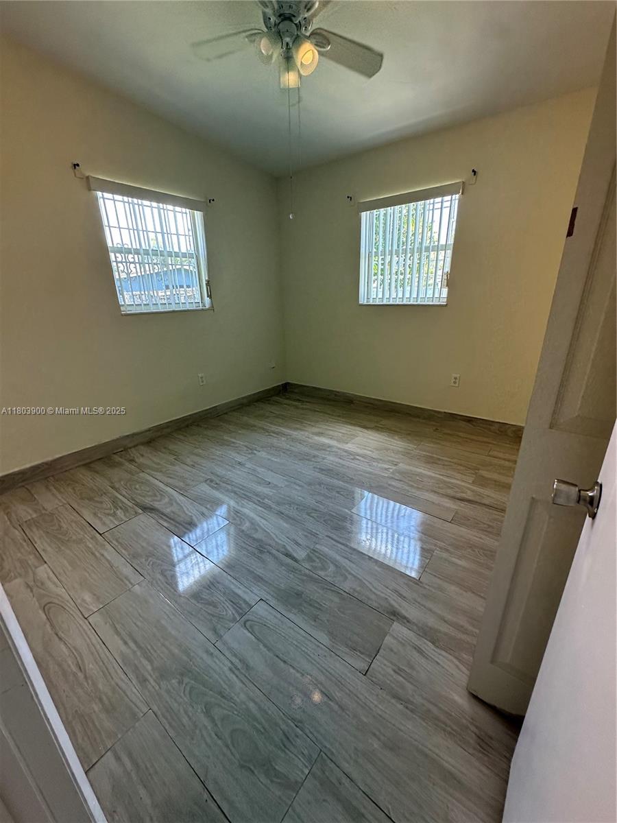 LINCOLN ESTS - Residential