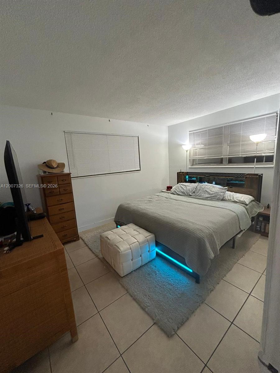 LSOLEI AT HALLANDALE BEAC - Residential