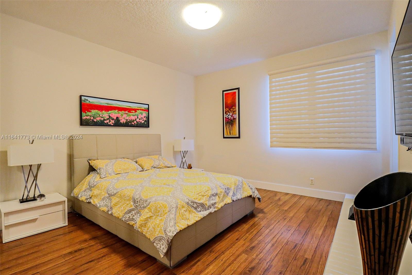WINDMILL RANCHES - Residential