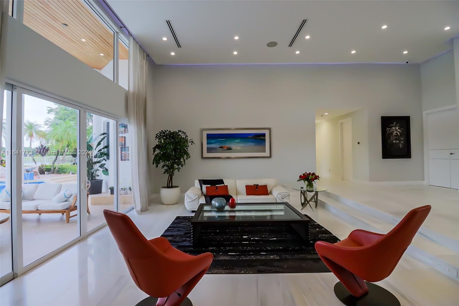 WINDMILL RANCHES - Residential