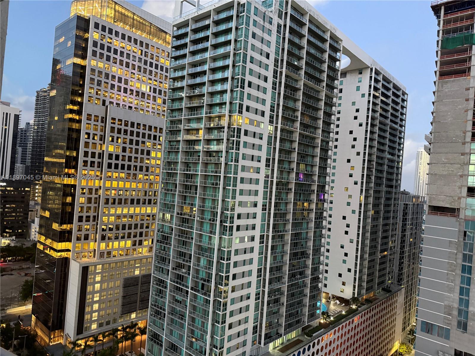 485 Brickell Ave 2606