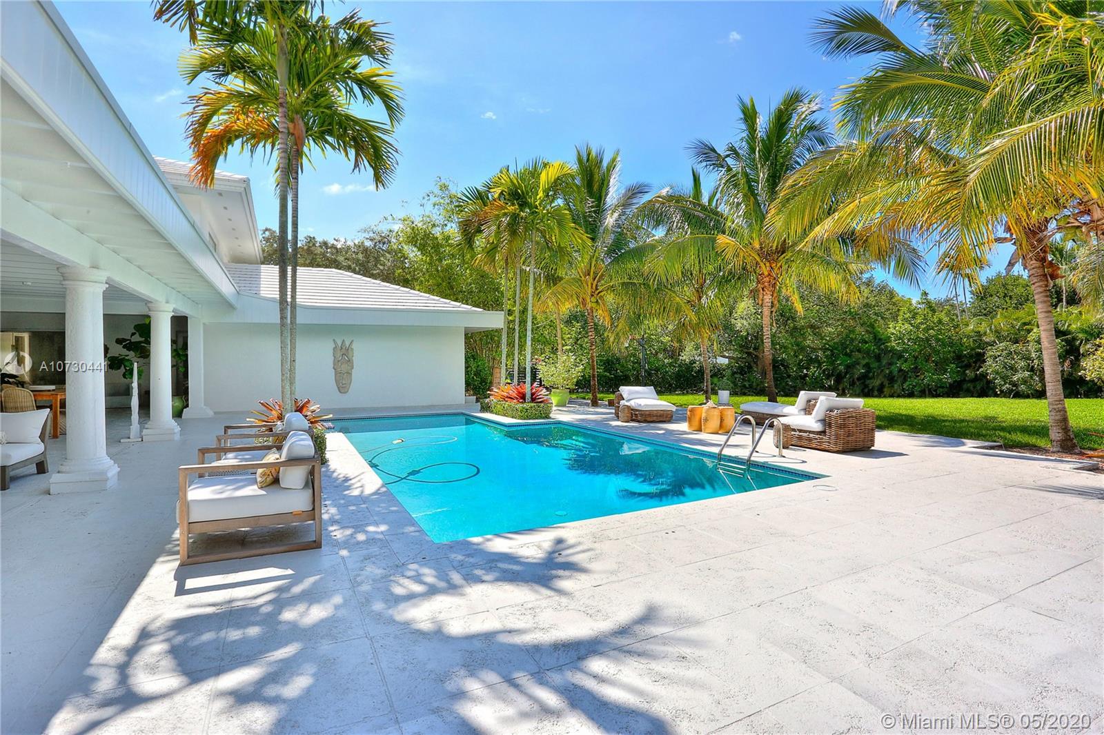 PINECREST POINTE - Residential