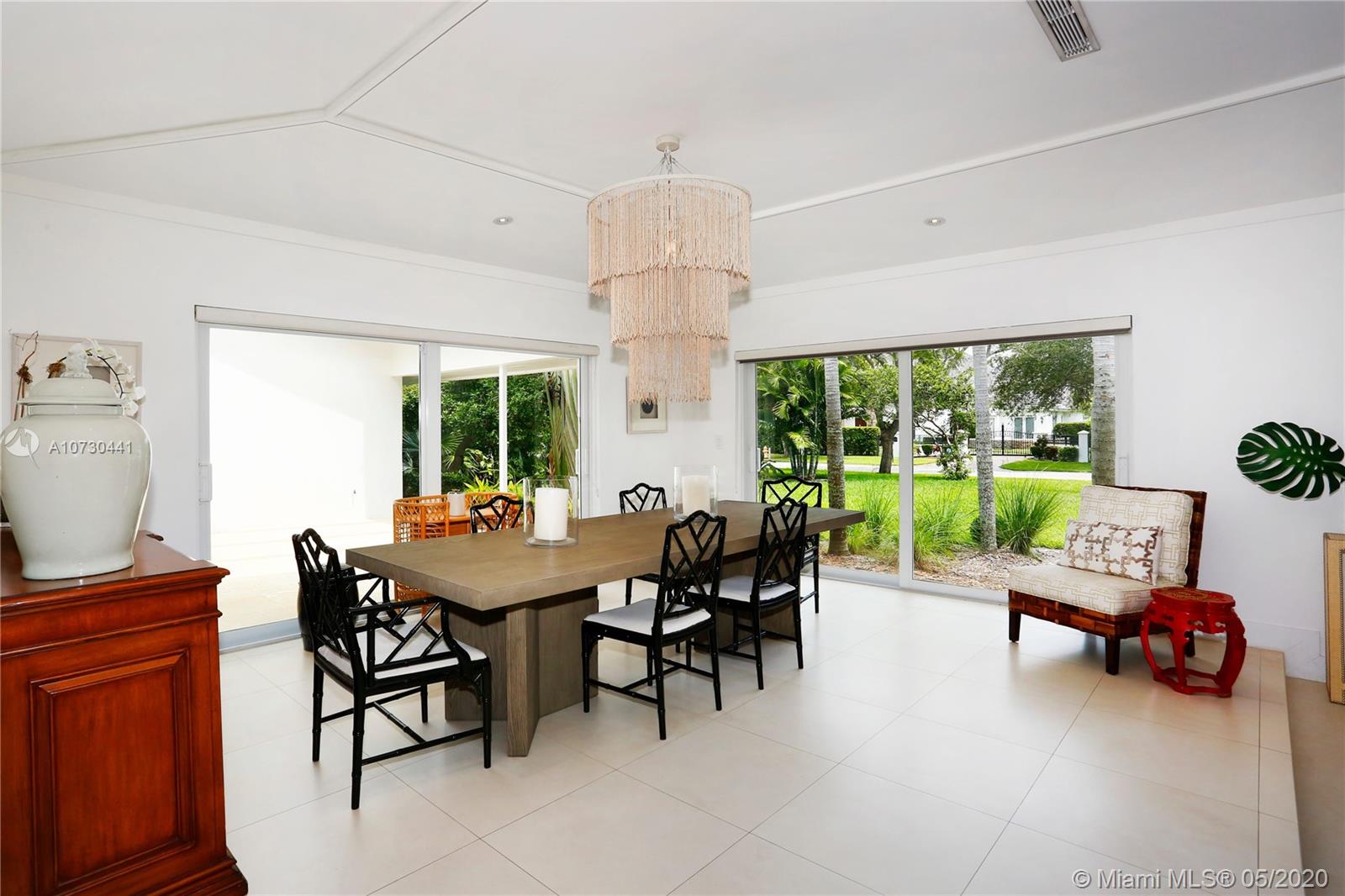 PINECREST POINTE - Residential