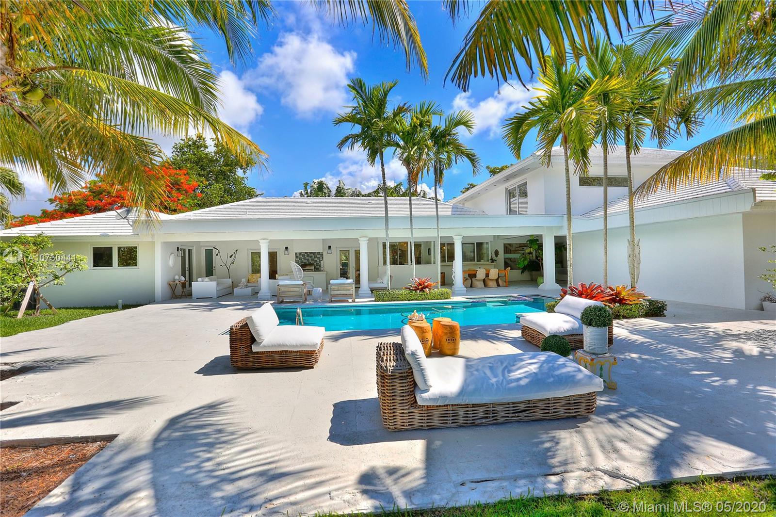 PINECREST POINTE - Residential