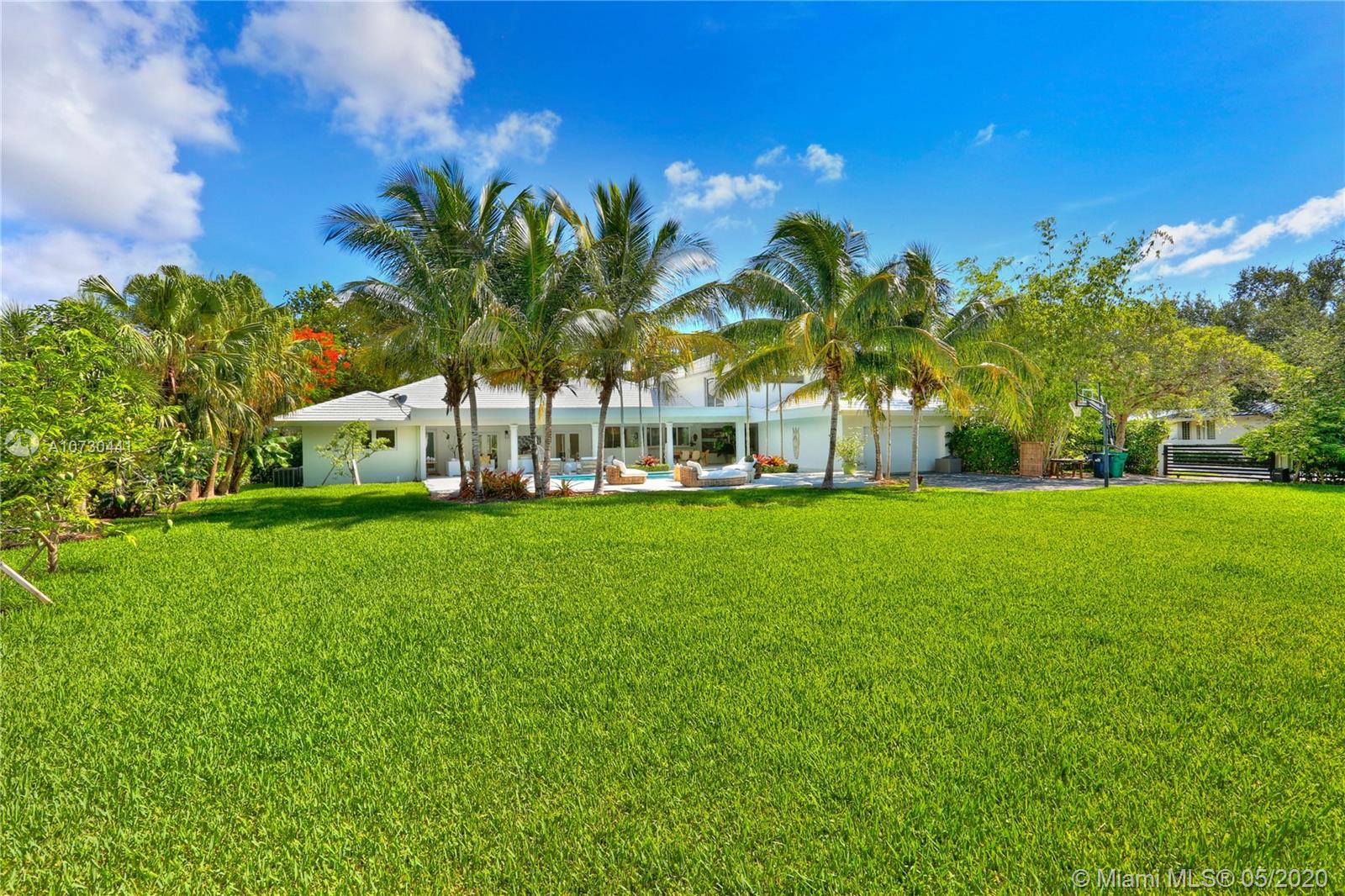 PINECREST POINTE - Residential