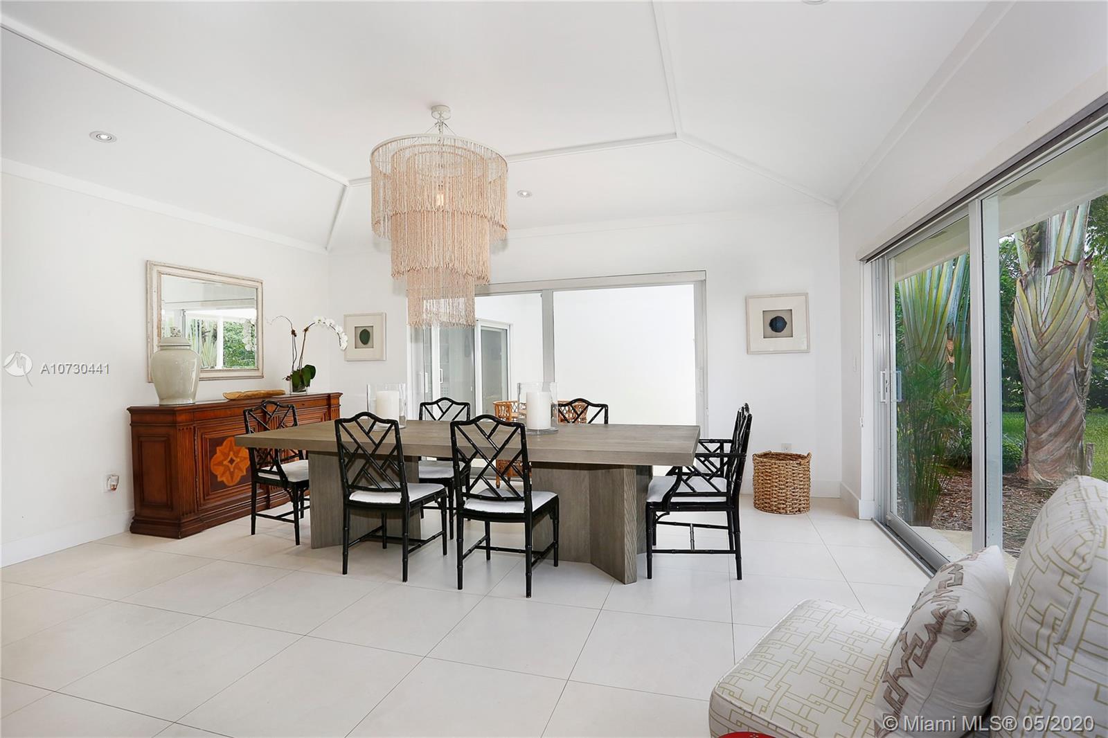 PINECREST POINTE - Residential