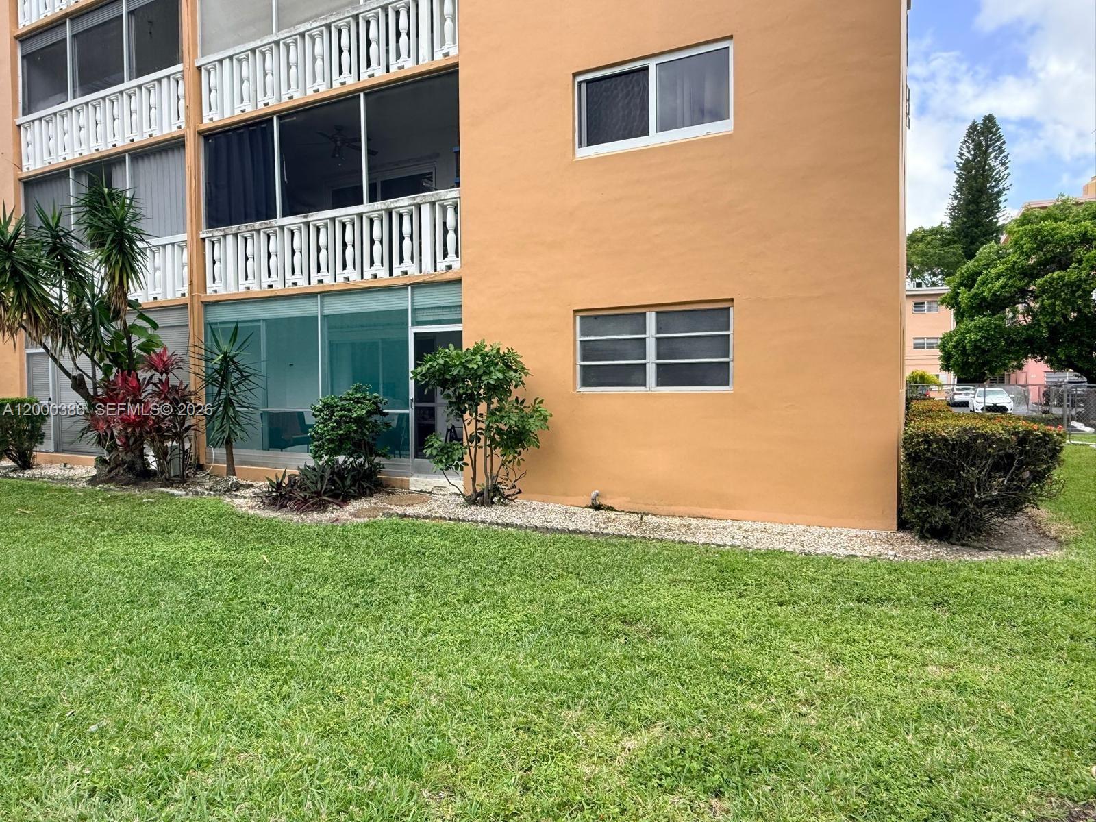 MEADOWBROOK TOWERS CONDO - Residential Lease