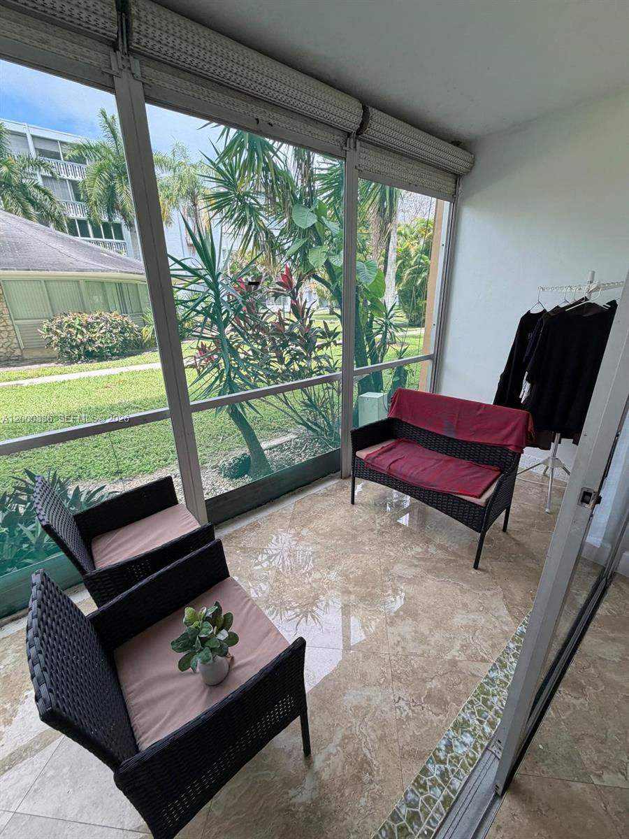 MEADOWBROOK TOWERS CONDO - Residential Lease