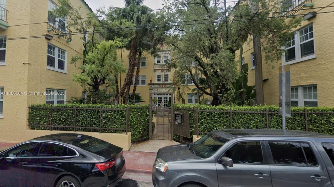 Walk to the Beach – Bright 1Bedroom/1 Bathroom Apartment
Marketing DescriptionLive in the heart of South Beach and experience the best of Miami Beach living. This bright and modern 1-bedroom apartment offers a comfortable layout with stylish finishes, making it the perfect place to call home. Just steps from the sand, dining, shopping, and entertainment, you’ll have everything you need right at your doorstep. Whether you’re enjoying a quiet night in or heading out to explore the vibrant neighborhood, This apartment gives you the perfect balance of convenience and lifestyle
Rental Requirements:
- First month’s rent and security deposit
- Proof of income (3x rent)
- Background and credit check
- No prior evictions
Eduardo Wilhelm
JMK Property Management
Schedule a tour today!!!