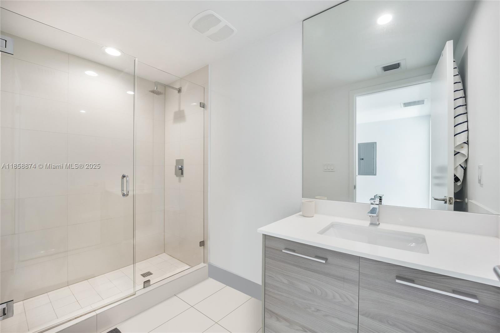 1300 S MIAMI AVENUE CONDO - Residential