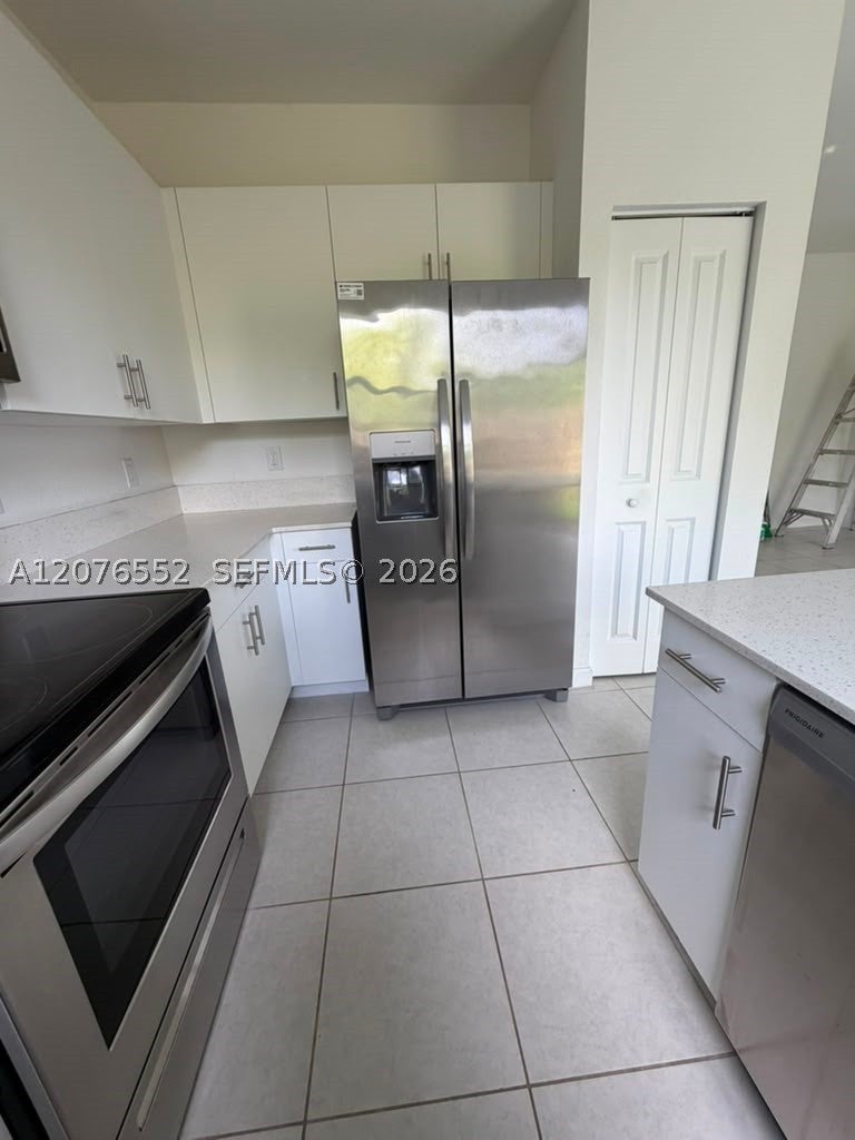 519 NE 208th Ter
