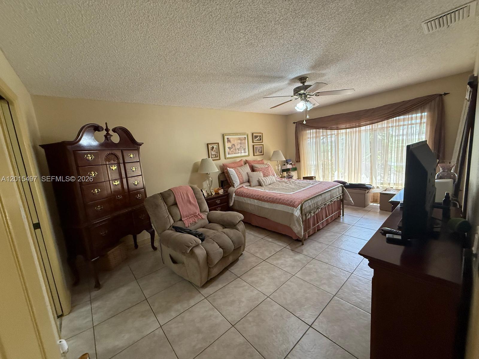 COUNTRY CLUB OF MIAMI FAI - Residential