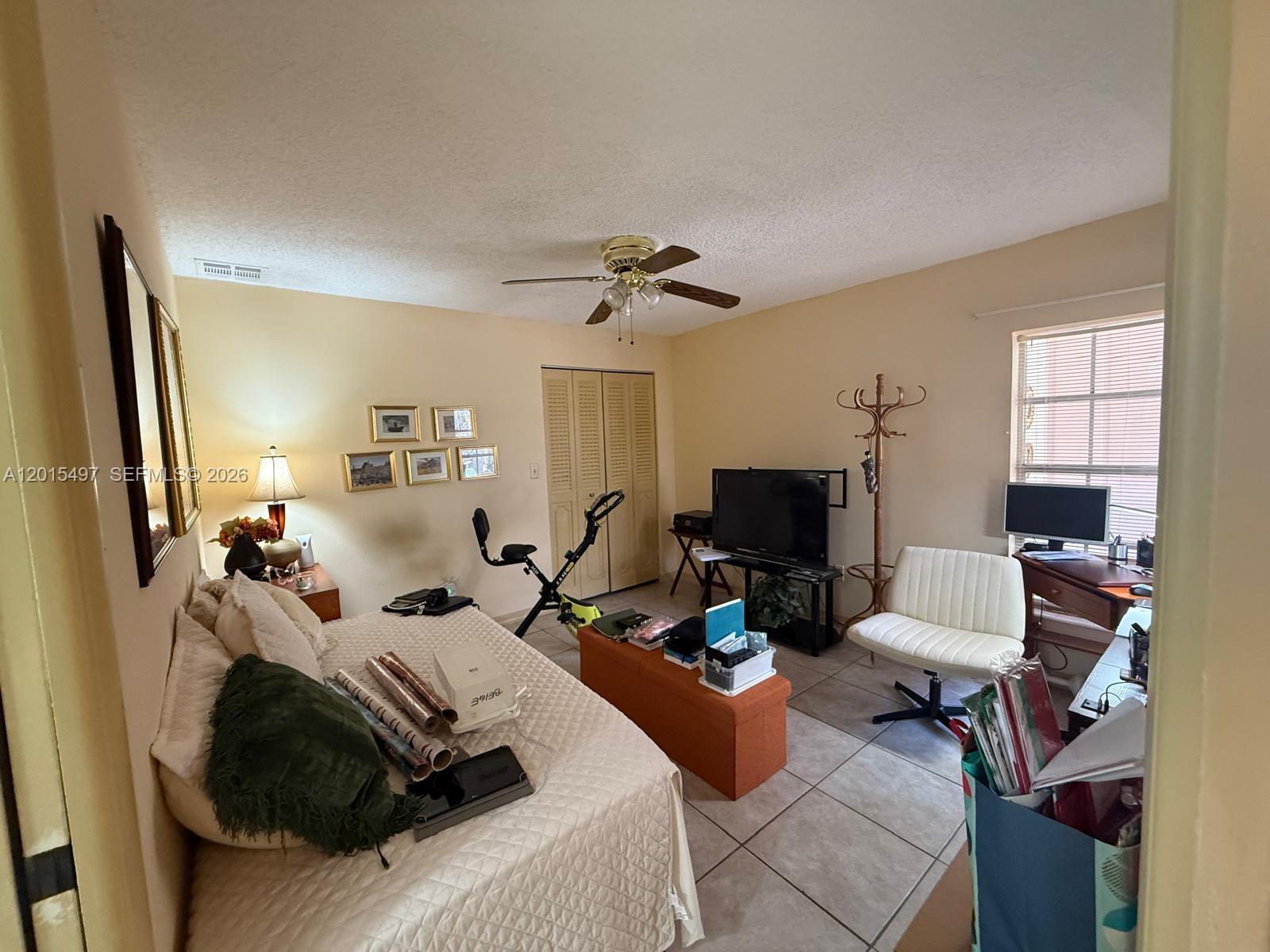 COUNTRY CLUB OF MIAMI FAI - Residential