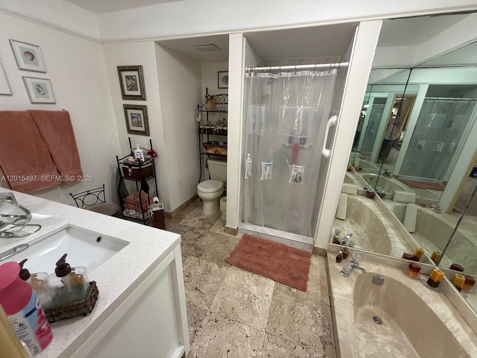 COUNTRY CLUB OF MIAMI FAI - Residential