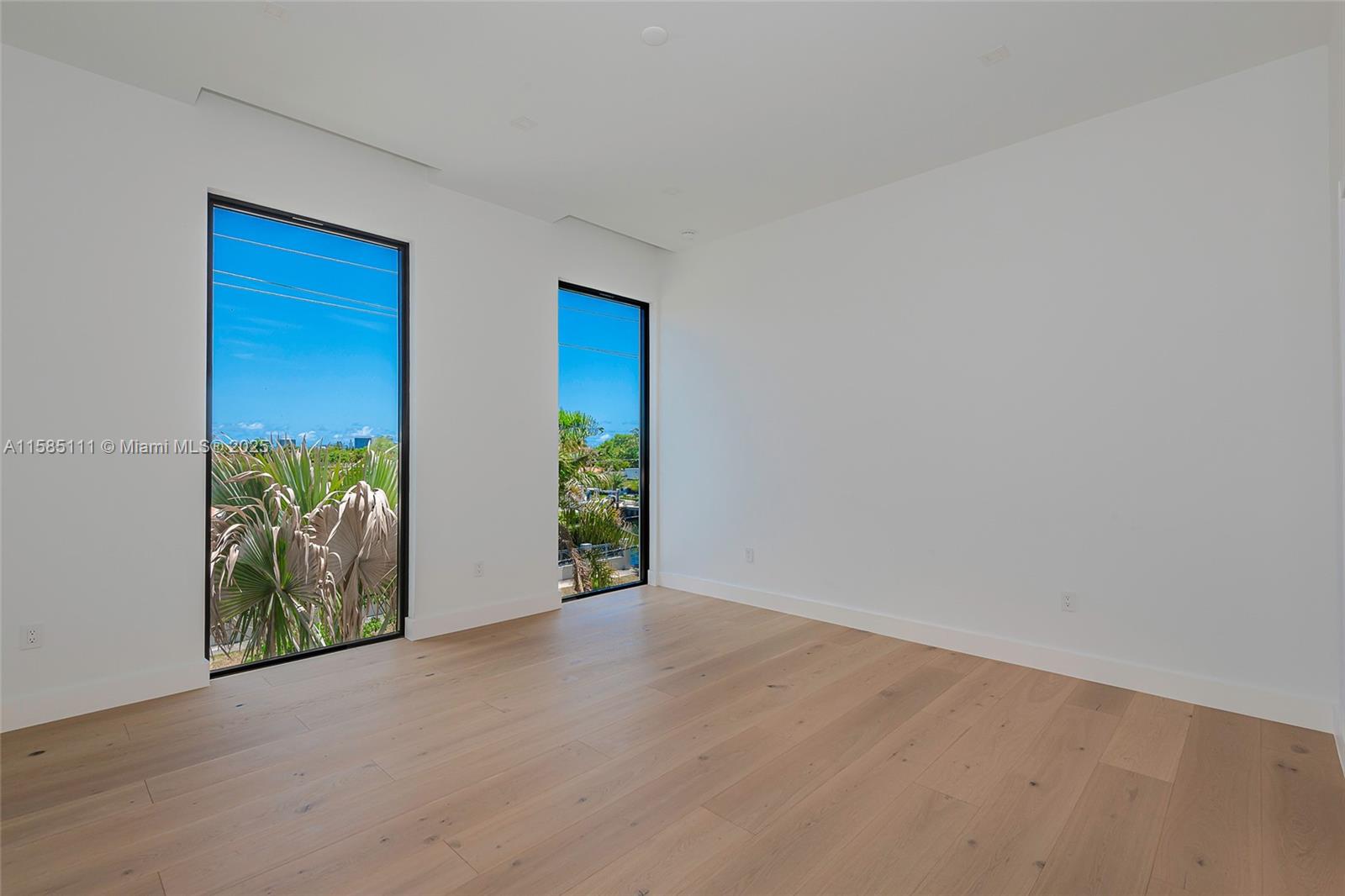 CORONADO HARBOR - Residential