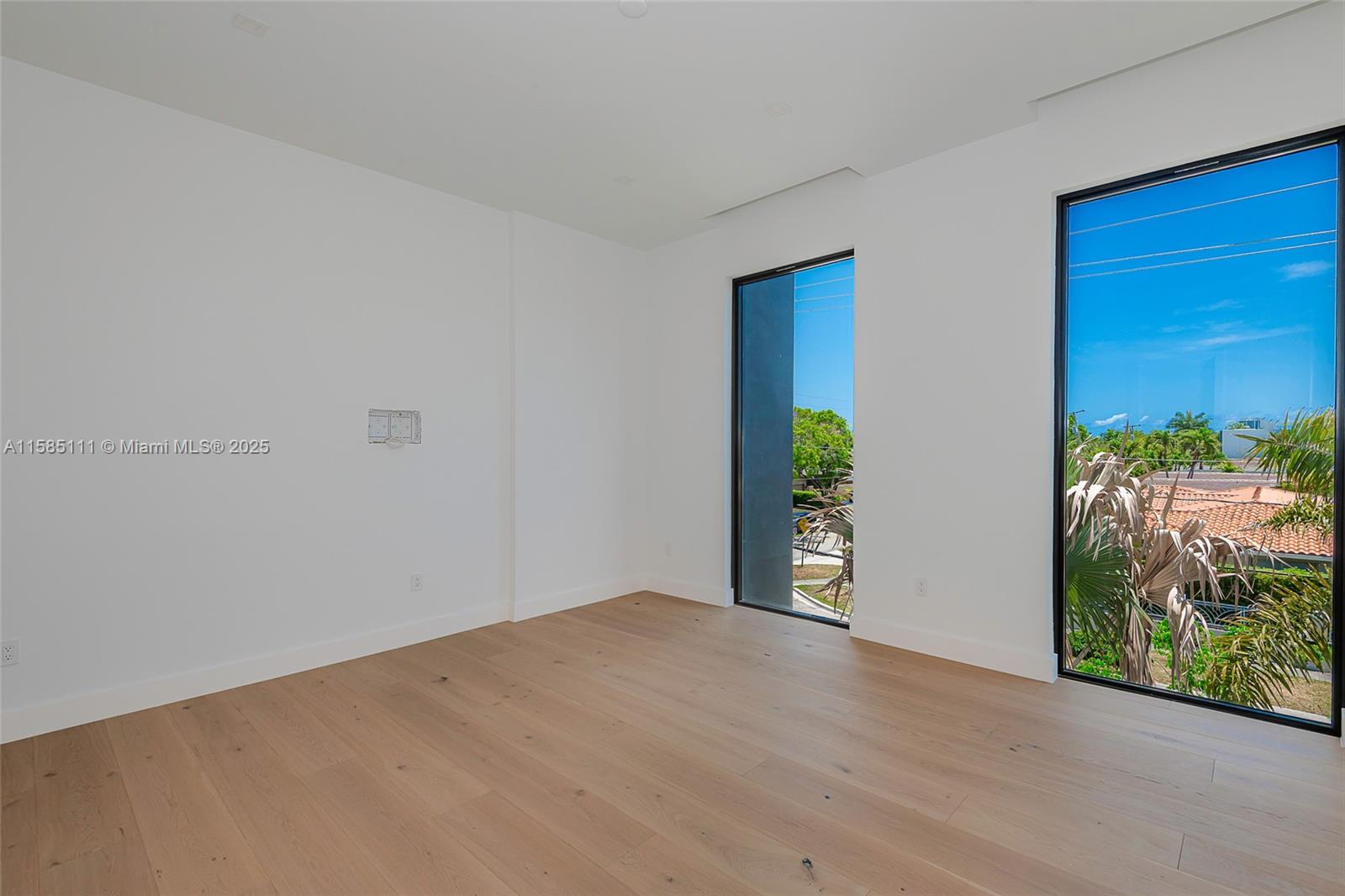 CORONADO HARBOR - Residential