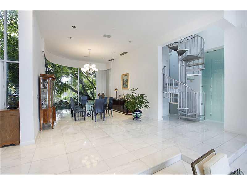 MASHTA ISLAND - Residential