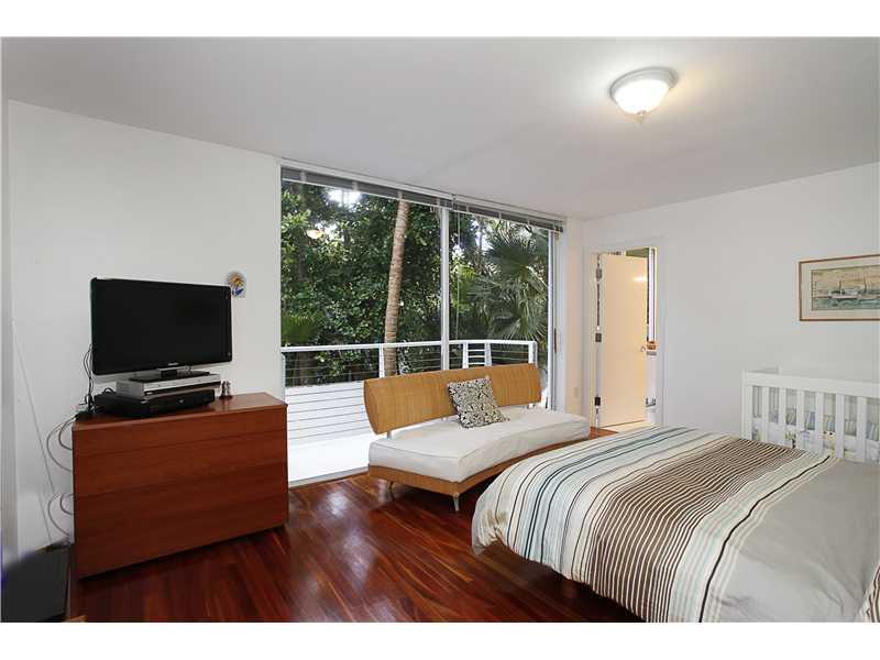 MASHTA ISLAND - Residential