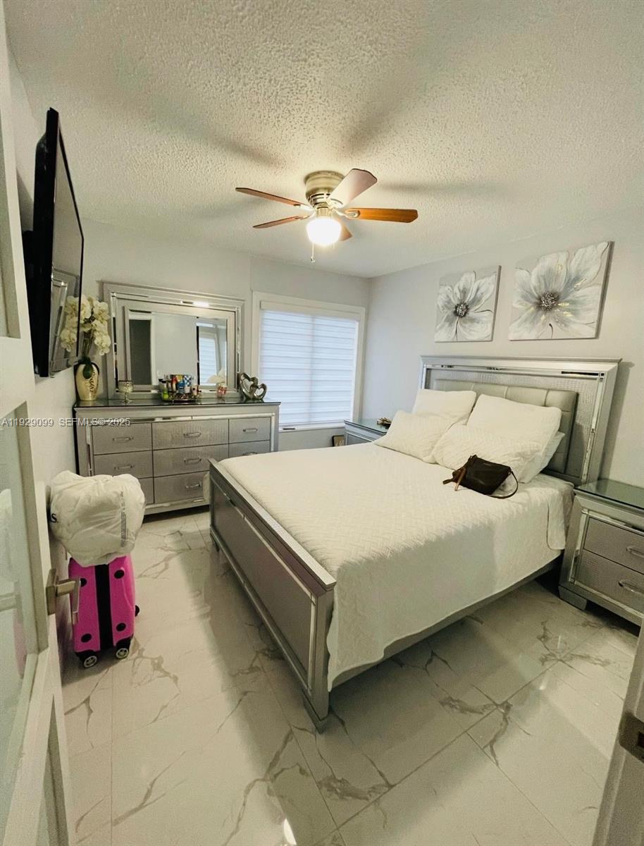 PRINCETONIAN ESTATES - Residential